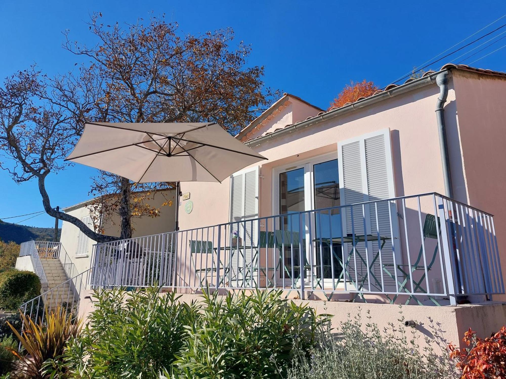 Les Gites De Bouyon 外观 照片