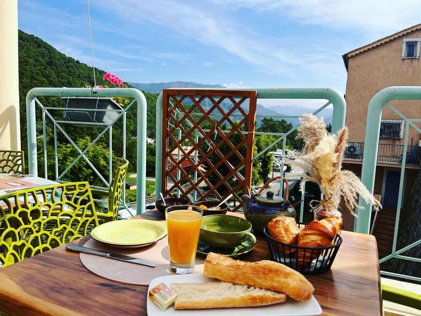 Les Gites De Bouyon 外观 照片
